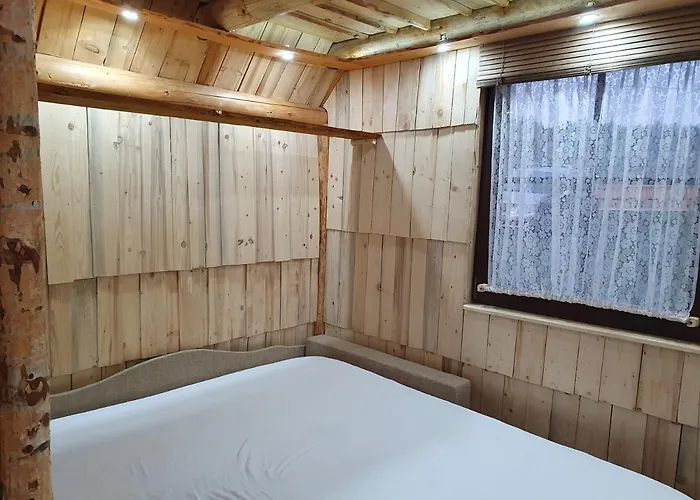 Planinska Bajka Pogodna Za Dnevne Boravka I One Koji Se Vole Olovo (Zenica-Doboj)