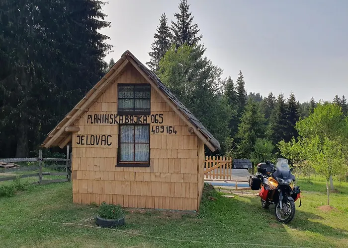 Planinska Bajka Pogodna Za Dnevne Boravka I One Koji Se Vole *